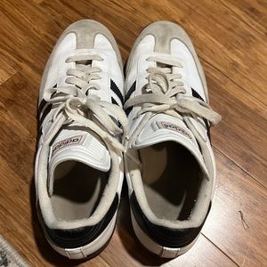 Men’s Adidas size 11